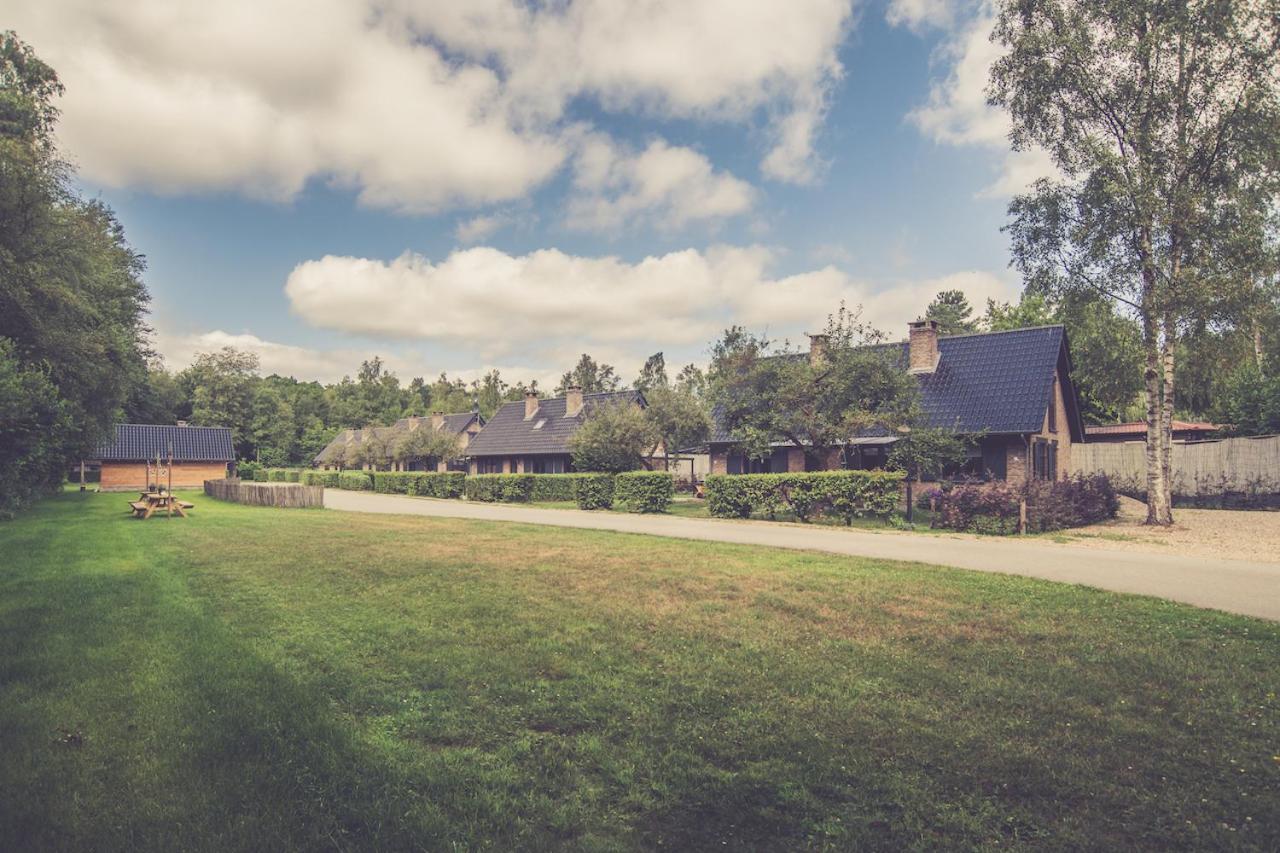 Landhuisjes Bij De Wouterbron Opglabbeek Exteriör bild