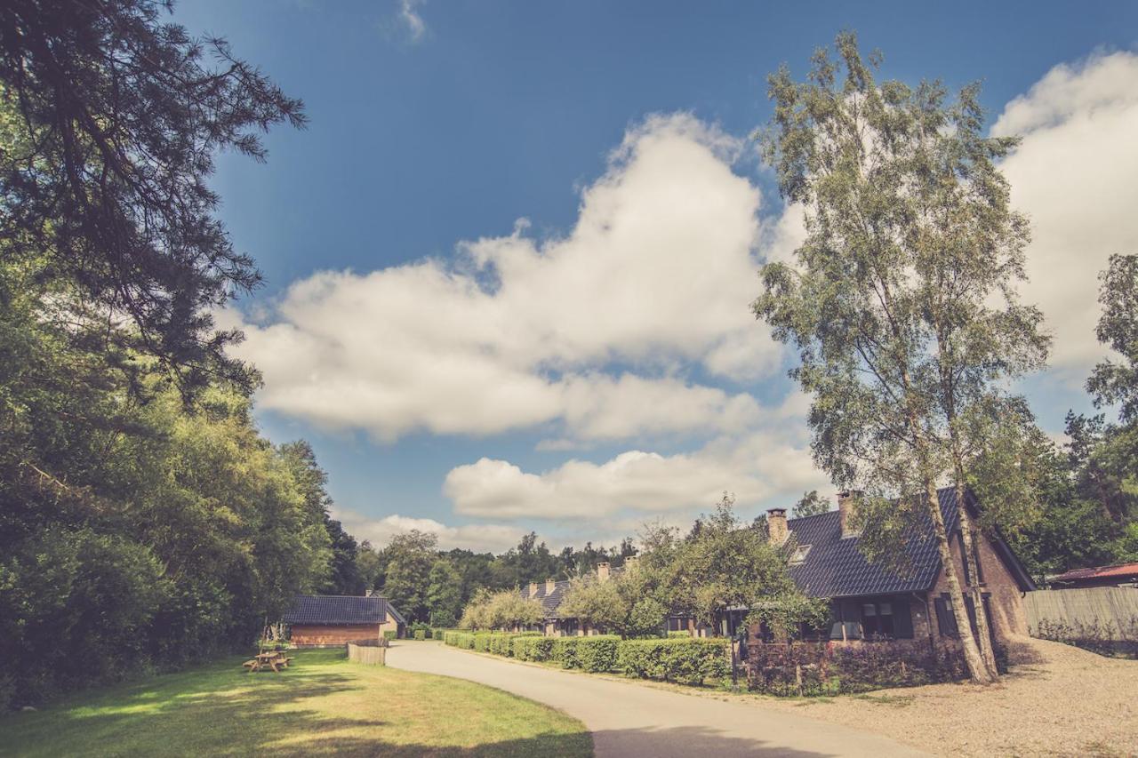 Landhuisjes Bij De Wouterbron Opglabbeek Exteriör bild